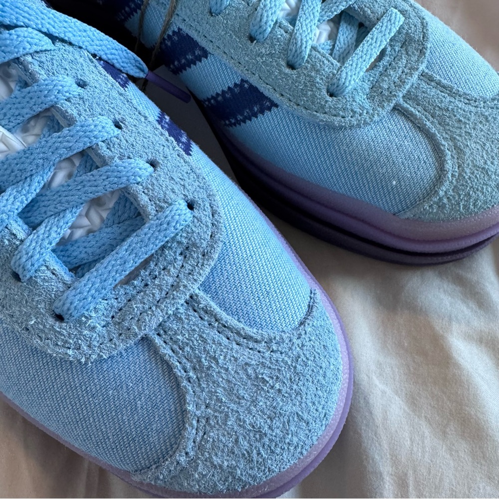 Adidas Women's Gazelle Blue and Purple Sneakers - Picture 5 of 11